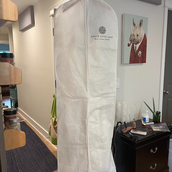 Grace Loves Lace - Clo gown - Picture 3 of 12